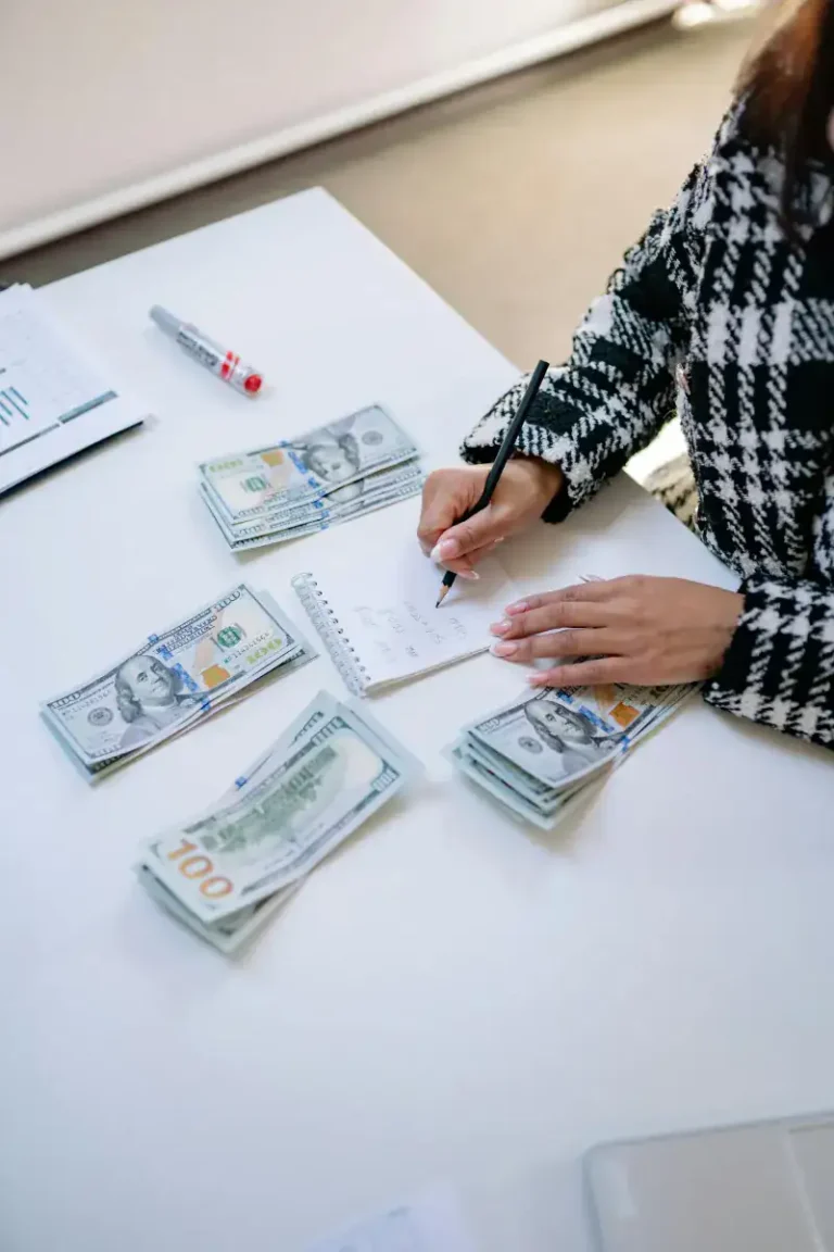 Merkez Bankası'nın resmi rezerv varlıkları 160,2 milyar dolara geriledi