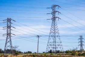 Enerji Bakanlığı, FERC'in PJM için Elektrik Maliyetlerini Düşürme Çağrısını Destekledi
